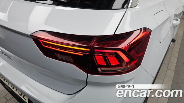 Volkswagen T-Roc 2.0 TDI Prestige 2021 — фото 23