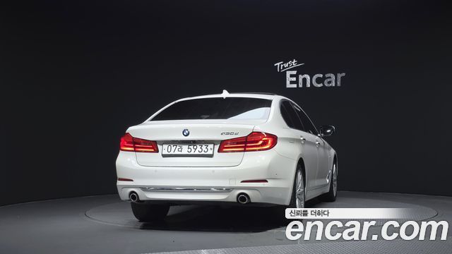 BMW 5 Series (G30) 530d Luxury Plus 2018 — фото 4
