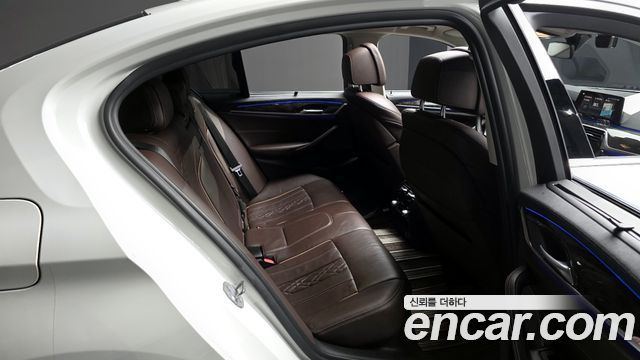 BMW 5 Series (G30) 530d Luxury Plus 2018 — фото 16