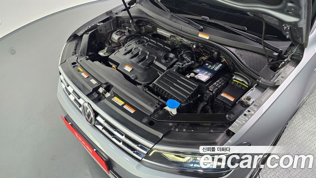 Volkswagen Tiguan Allspace 2.0 TDI Prestige 2020 — фото 6