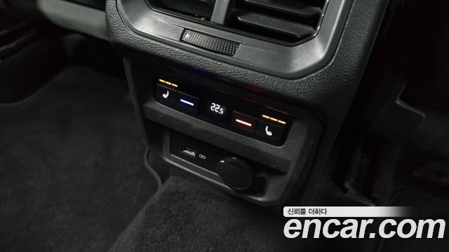 Volkswagen Tiguan Allspace 2.0 TDI Prestige 2020 — фото 20