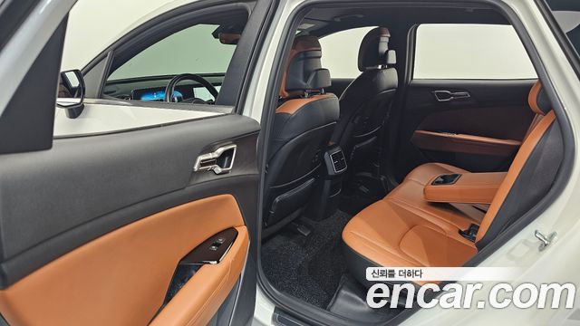 Kia Sportage (V) Diesel 2.0 2WD Signature 2022 — фото 11