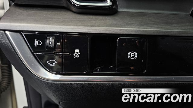 Kia Sportage (V) Diesel 2.0 2WD Signature 2022 — фото 13