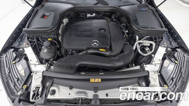Mercedes-Benz GLC-Class (X253) GCL300 4MATIC Coupe 2023 — фото 6