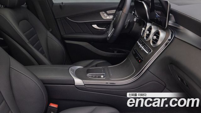 Mercedes-Benz GLC-Class (X253) GCL300 4MATIC Coupe 2023 — фото 22