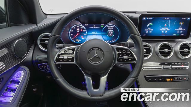 Mercedes-Benz GLC-Class (X253) GCL300 4MATIC Coupe 2023 — фото 23