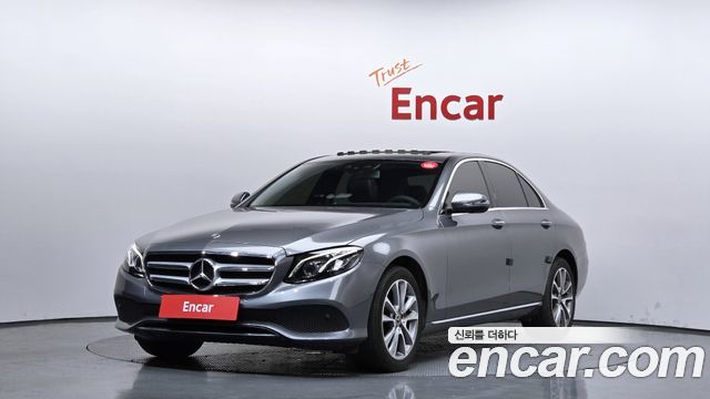 Mercedes-Benz E-Class (W213) E300 4MATIC Avnatgarde 2019 — фото 1