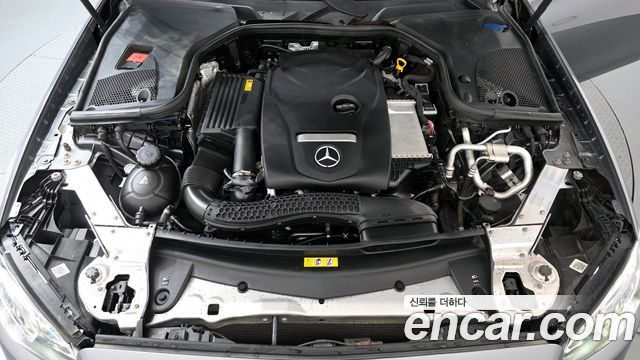 Mercedes-Benz E-Class (W213) E300 4MATIC Avnatgarde 2019 — фото 6