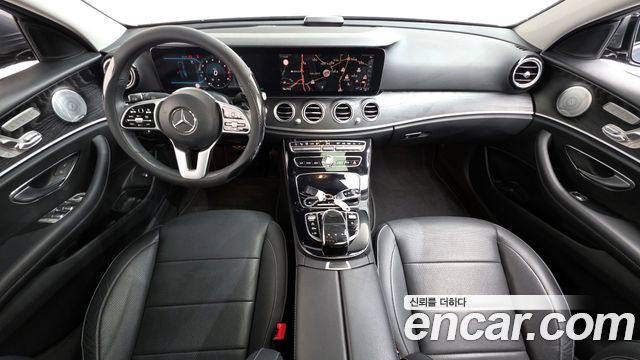 Mercedes-Benz E-Class (W213) E300 4MATIC Avnatgarde 2019 — фото 7