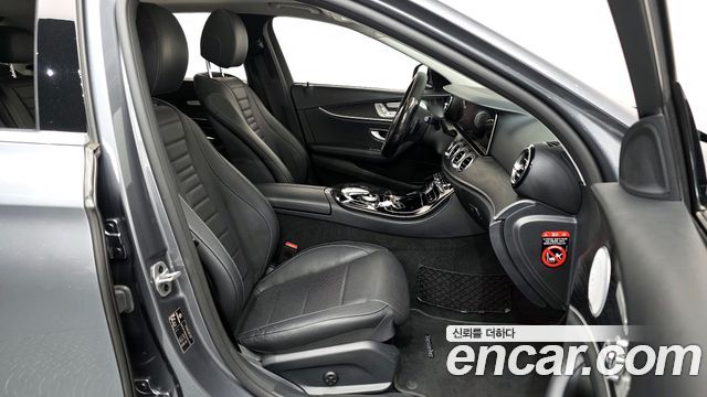 Mercedes-Benz E-Class (W213) E300 4MATIC Avnatgarde 2019 — фото 26