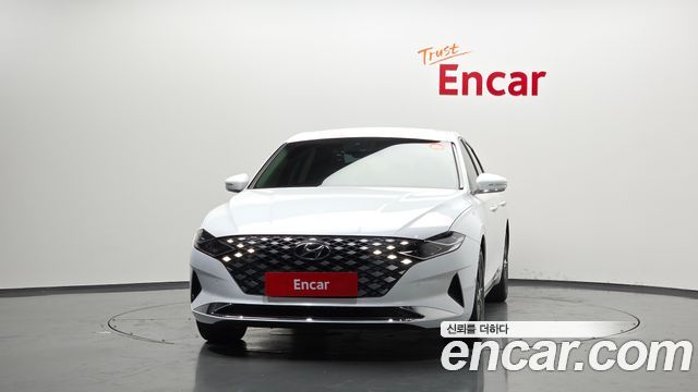 Hyundai Grandeur (IG) 3.0 LPi Rent Car Premium 2023 — фото 3