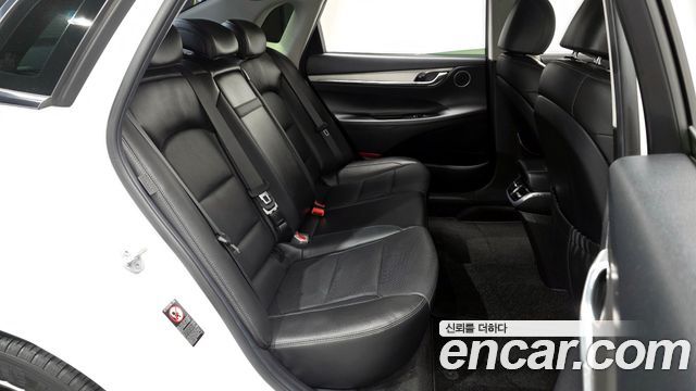 Hyundai Grandeur (IG) 3.0 LPi Rent Car Premium 2023 — фото 12