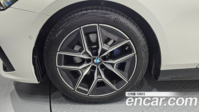 BMW 5 Series (G60) 520i M Sport 2025 — фото 5