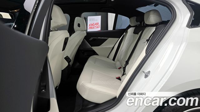 BMW 5 Series (G60) 520i M Sport 2025 — фото 16