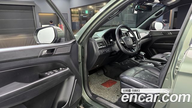 KG Mobility (SsangYong) Rexton Sports Khan Diesel 2.2 4WD Noblesse 2022 — фото 10
