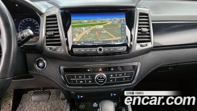 KG Mobility (SsangYong) Rexton Sports Khan Diesel 2.2 4WD Noblesse 2022 — фото 14