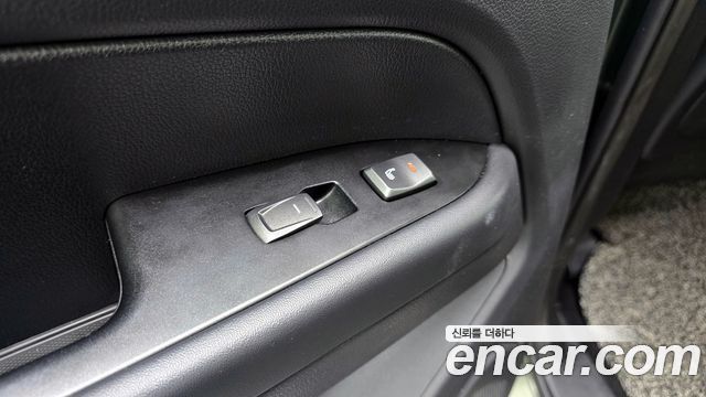 KG Mobility (SsangYong) Rexton Sports Khan Diesel 2.2 4WD Noblesse 2022 — фото 19