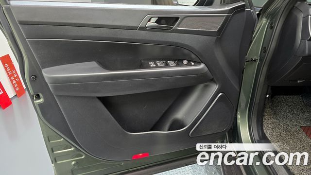 KG Mobility (SsangYong) Rexton Sports Khan Diesel 2.2 4WD Noblesse 2022 — фото 24