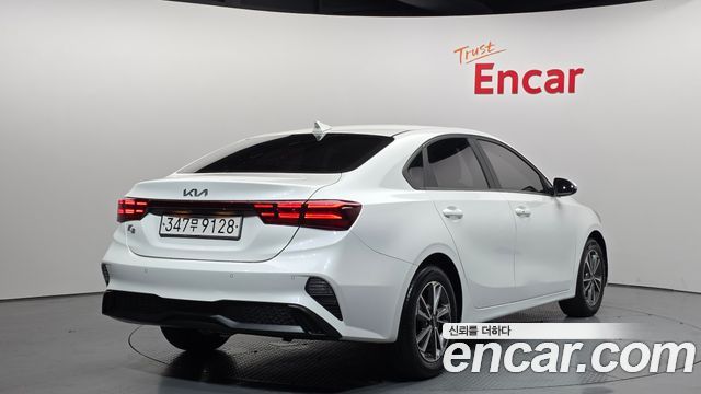 Kia K3 (II) 1.6 Prestige 2023 — фото 2
