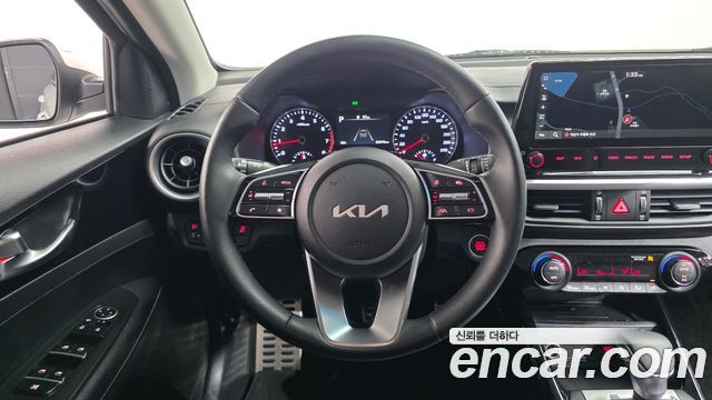 Kia K3 (II) 1.6 Prestige 2023 — фото 14