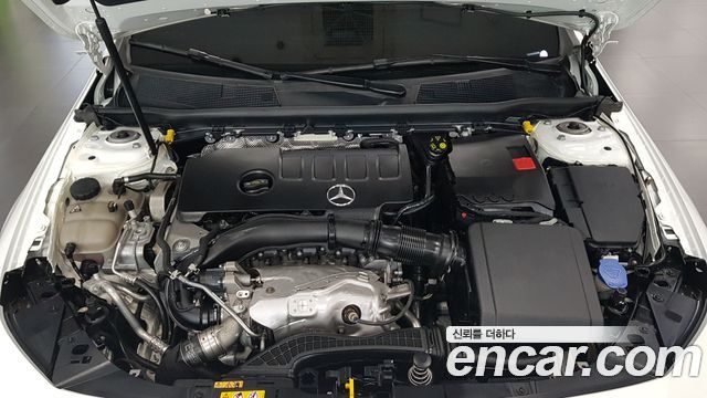 Mercedes-Benz CLA-Class (C118) CLA250 4MATIC 2023 — фото 6