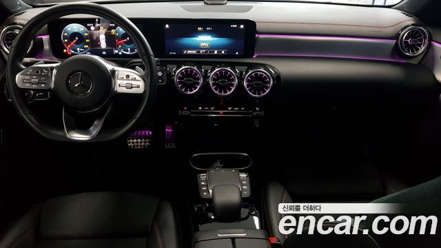 Mercedes-Benz CLA-Class (C118) CLA250 4MATIC 2023 — фото 7