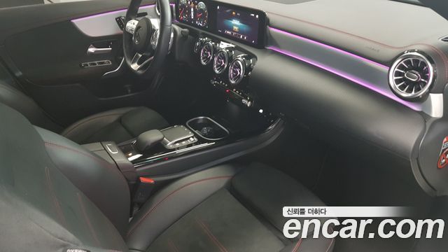 Mercedes-Benz CLA-Class (C118) CLA250 4MATIC 2023 — фото 9