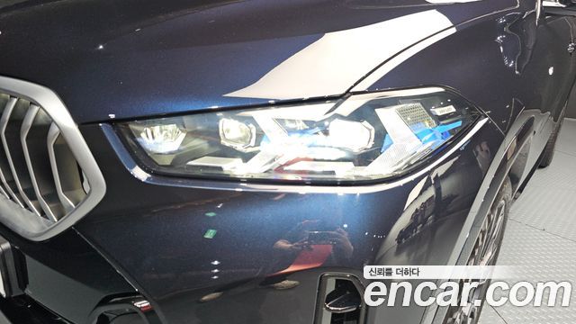 BMW X6 (G06) xDrive40i M Sport 2024 — фото 28