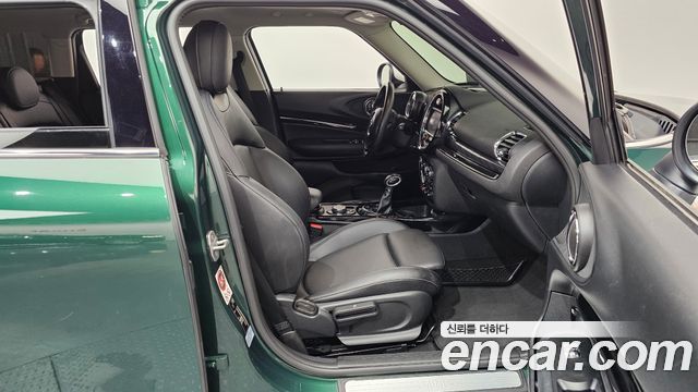 MINI Cooper D Clubman High 2nd 2016 — фото 11