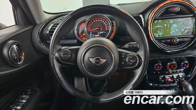 MINI Cooper D Clubman High 2nd 2016 — фото 13