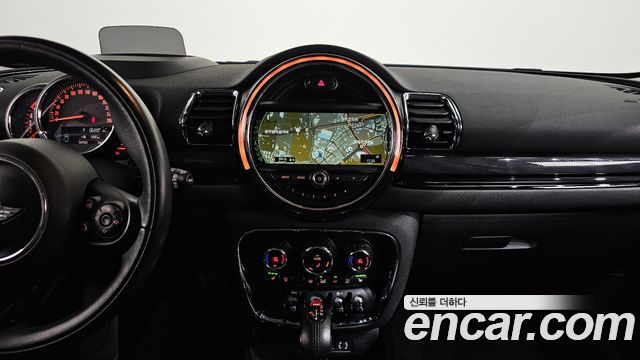 MINI Cooper D Clubman High 2nd 2016 — фото 14