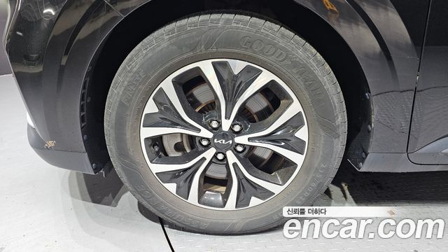 Kia Carnival (IV) Diesel 9-Seater Prestige 2023 — фото 5