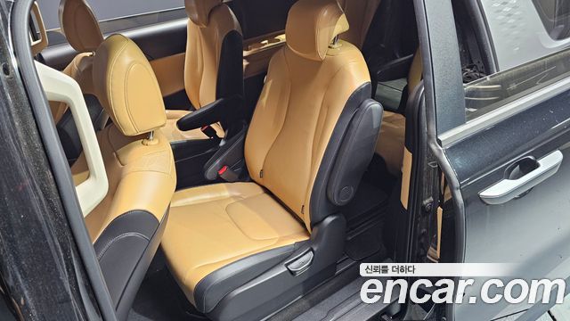 Kia Carnival (IV) Diesel 9-Seater Prestige 2023 — фото 12