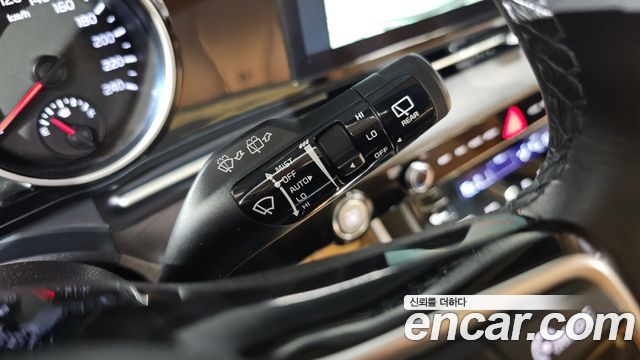 Kia Carnival (IV) Diesel 9-Seater Prestige 2023 — фото 27