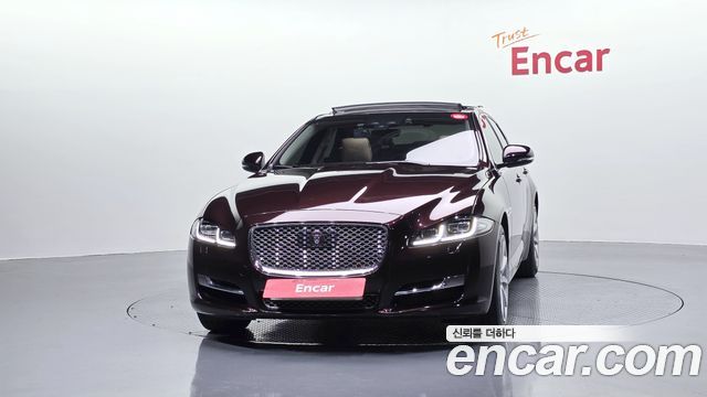 Jaguar XJ 3.0D Premium Luxury SWB X351 2018 — фото 3