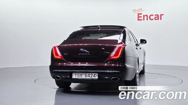 Jaguar XJ 3.0D Premium Luxury SWB X351 2018 — фото 4