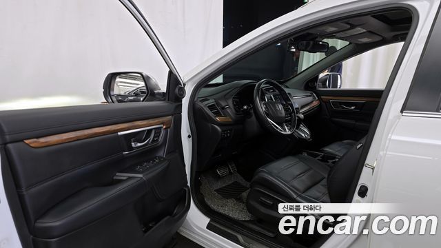 Honda CR-V (V) 1.5 Touring 4WD 2019 — фото 10