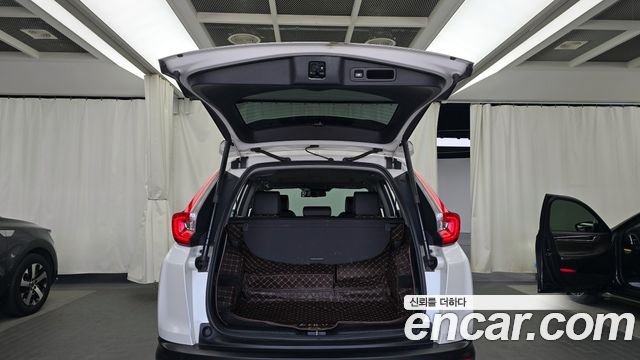 Honda CR-V (V) 1.5 Touring 4WD 2019 — фото 20
