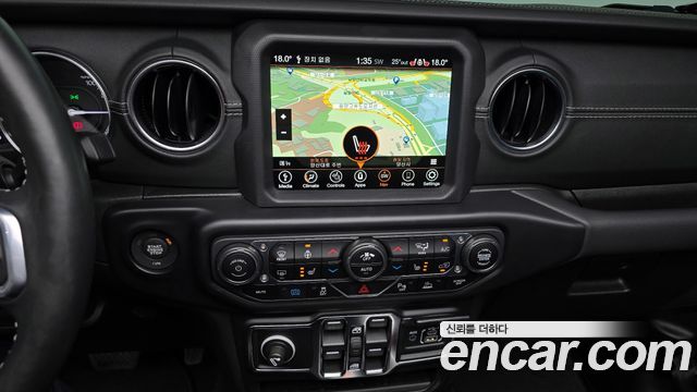 Jeep Wrangler (JL) 2.0 Overland Power Top 4Door 4xe 2021 — фото 16