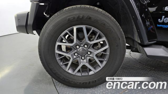 Jeep Wrangler (JL) 2.0 Overland Power Top 4Door 4xe 2021 — фото 31