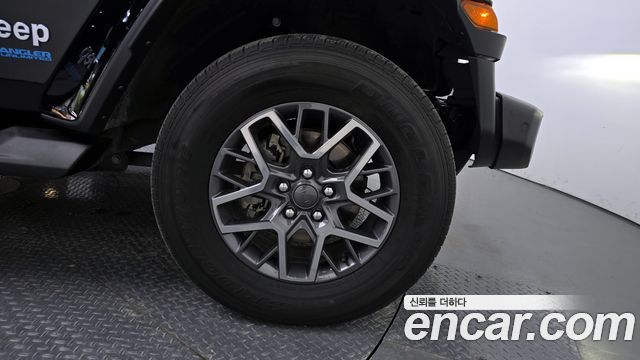 Jeep Wrangler (JL) 2.0 Overland Power Top 4Door 4xe 2021 — фото 34