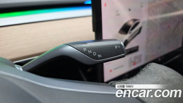 Tesla Model 3 Standard Range Plue RWD 2020 — фото 9