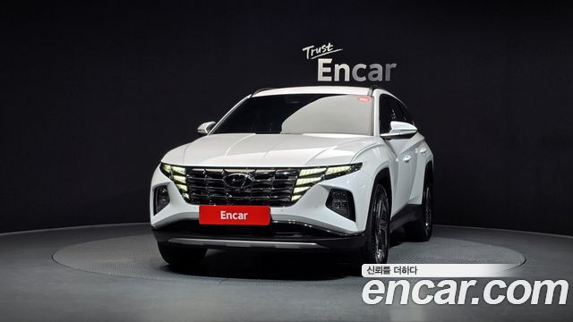 Hyundai Tucson (NX4) Gasoline 1.6 Turbo 2WD Inspiration 2022 — фото 3