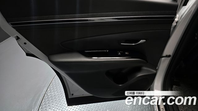 Hyundai Tucson (NX4) Gasoline 1.6 Turbo 2WD Inspiration 2022 — фото 25