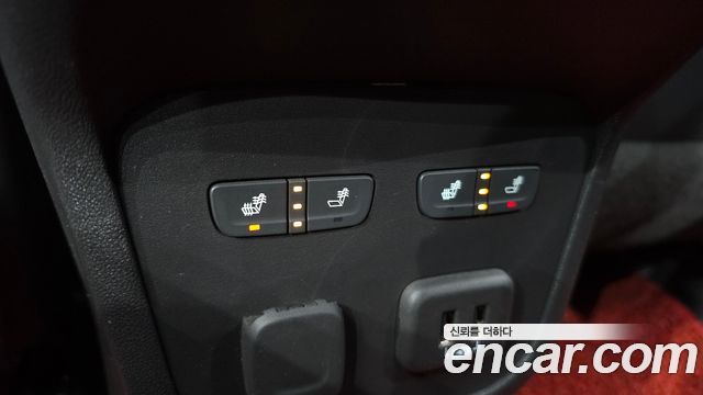 Chevrolet Next Equinox 4WD Premier 2022 — фото 17