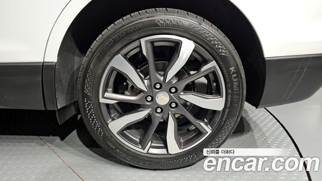 Chevrolet Next Equinox 4WD Premier 2022 — фото 21