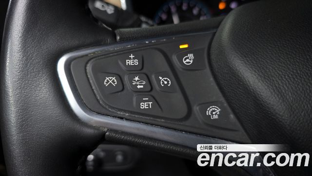 Chevrolet Next Equinox 4WD Premier 2022 — фото 30