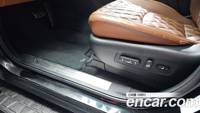 Kia Mohave The Master Diesel 3.0 4WD 6-Seater Masters 2022 — фото 31