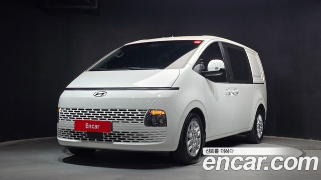 Hyundai Staria Cargo 5-Seater Modern 2022 — фото 1