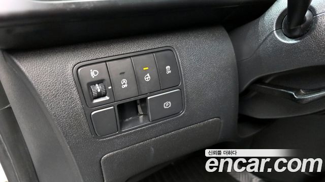 Hyundai Staria Cargo 5-Seater Modern 2022 — фото 18
